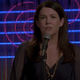Image for article titled Lorelai pours her heart out in Gilmore Girls karaoke